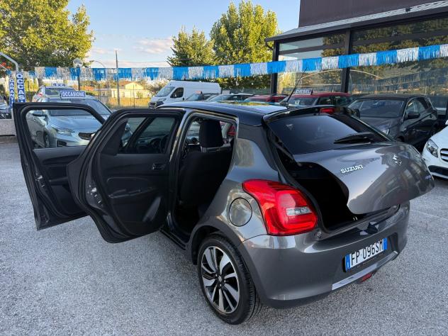 "UNA CHICCA" Suzuki Swift 1.2 Hybrid Top + GPL - Foto 7