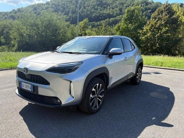 Toyota Yaris Cross 1.5H (116 CV) E-CVT Trend AWD-i - Foto 2