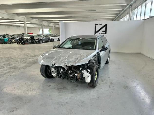 SKODA Superb 2.0 TDI DSG WAGON STYLE rif. 23692807 - Foto 3