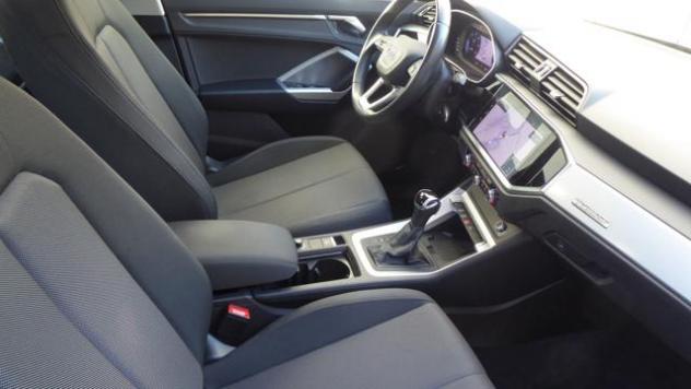 AUDI Q3 35 TDI Quattro S-Tronic Business rif. 23902972 - Foto 8