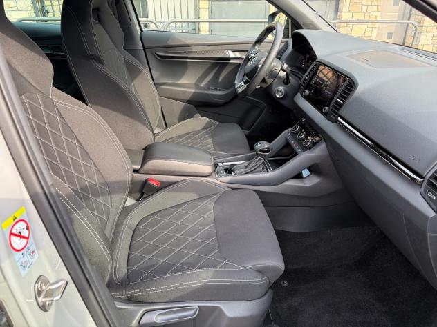 Skoda Karoq 2.0 TDI SCR 4x4 DSG SportLine - Foto 7