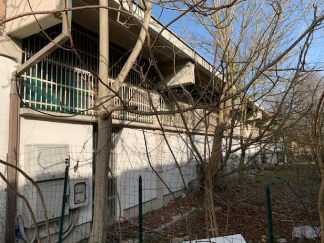 Immobile di 530 m² con più di 5 locali in vendita a Novi di Modena - Foto 9