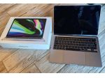 APPLE - MAC BOOK PRO