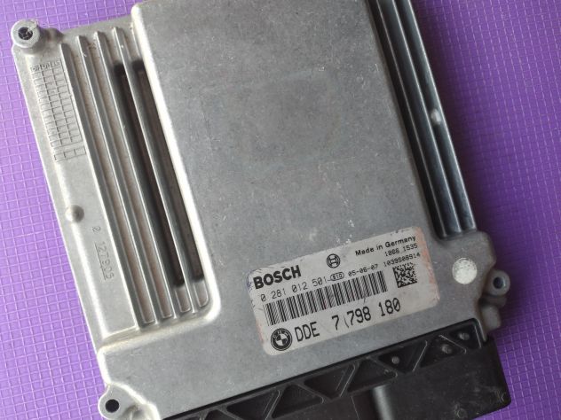 CENTRALINA MOTORE BOSCH 0281012501 BMW E90 E91 163CV MOTORE 20 4D4 ECU BMW Seri - Foto 2