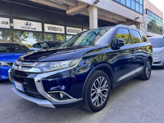 MITSUBISHI Outlander 2.2 DI-D 4WD Instyle Plus Navi 7 POSTI rif. 23808195