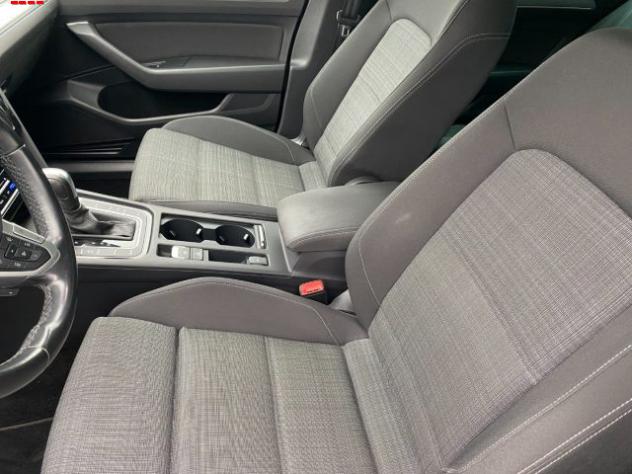 VOLKSWAGEN Passat Variant 2.0 TDI SCR EVO DSG Business rif. 23927010 - Foto 6
