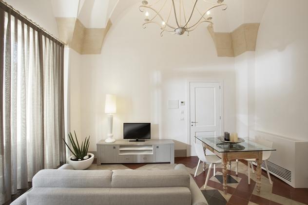 Palazzo indipendente ristrutturato nel centro storico - Foto 8