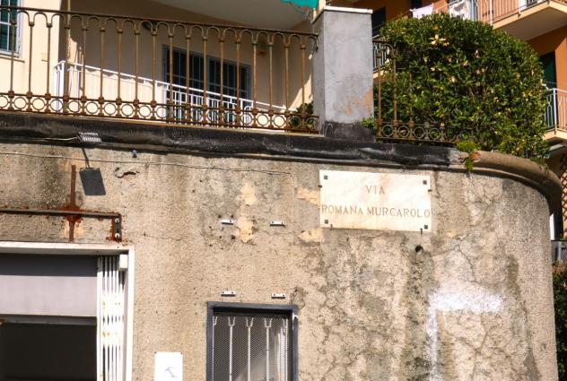 Locale commerciale in affitto a Genova