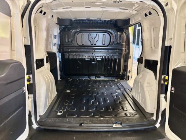 FIAT Doblo Doblò 1.6 MJT 90CV S&S PC-TN UNIPRO - CARPLAY rif. 24013300 - Foto 9