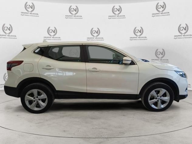 Nissan Qashqai 1.3 DIG-T 140 Business - Foto 8