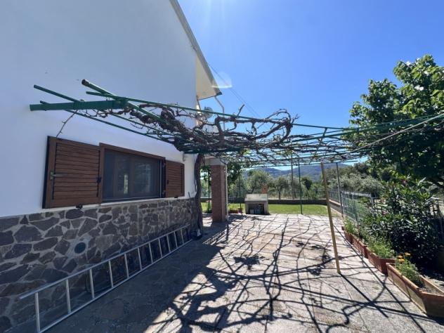 A POCHI MINUTI DAL CENTRO DI BAGNO DI GAVORRANO BELLISSIMA CASA IN CAMPAGNA - Foto 9