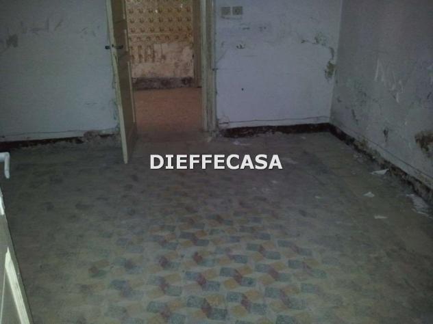 1040 - In Vendita Casa/Ufficio da ristrutturare a Marsala - Foto 2