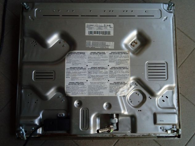 Piano cottura da incasso Indesit a gas 4 fuochi - Foto 4