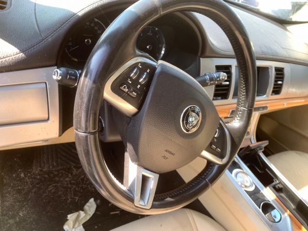 Ricambi usati Jaguar XF 2014 2.2 diesel 224dt - Foto 6