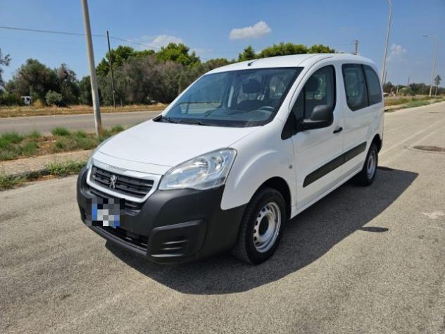 PEUGEOT Partner TEPEE 1.6 BLUEHDI 75CV ACCESS MIX 5 POSTI N1 rif. 24059704