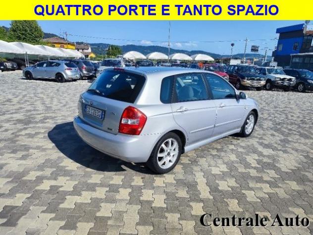 KIA Cerato 1.5 16V CRDi 5p. Life rif. 19417425 - Foto 4