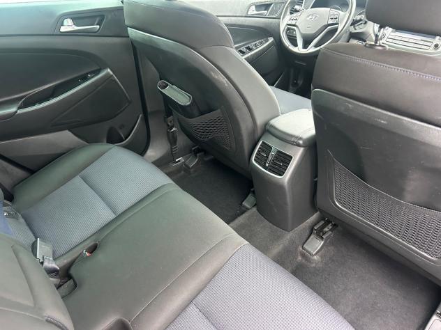 Hyundai Tucson 1.7 CRDi XPossible - Foto 10