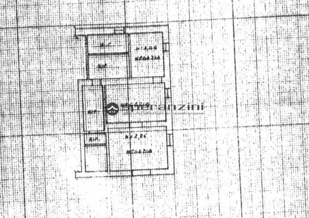 Fossombrone, adiacente al centro storico facilmente accessibile sia con le macchine che a piedi proponiamo in vendita immobile di circa 90 mq con vist - Foto 8