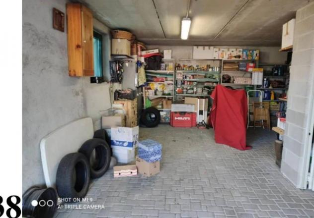 Immobile in asta di 157 m², box auto in vendita a Merone - Foto 4