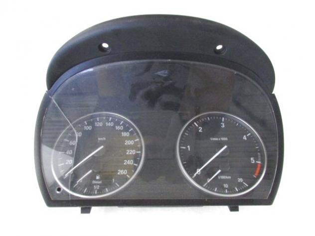 9187344 QUADRO STRUMENTI CONTACHILOMETRI BMW SERIE 3 320 D E93 2.0 D 135KW AUT 2P (2010) RICAMBIO USATO CON TRASPARENTE DANNEGGIATO (VEDI FOTO)