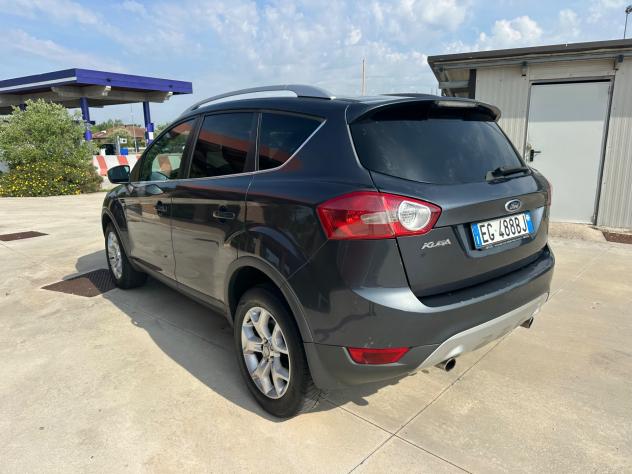 Ford Kuga 2.0 TDCi 140 CV 2WD - Foto 5