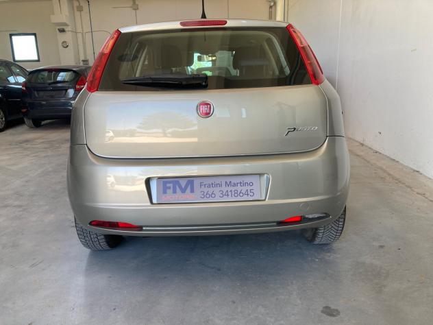 Fiat Grande Punto 1.4 5 porte Dynamic Natural Power - Foto 5