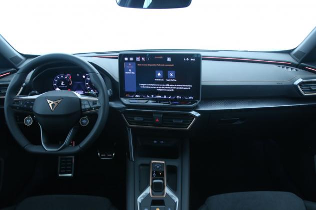 CUPRA Formentor Formentor 1.5 eTSI DSG / Dynamic Design/Cerchi 19''ARTIC - Foto 9
