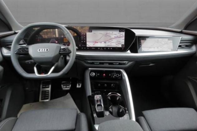 AUDI Q5 TFSI 150 kW mHEV+ S tronic quattro S line edition rif. 24049903 - Foto 2