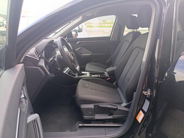 Audi Q3 35 TDI S tronic Business - Foto 9