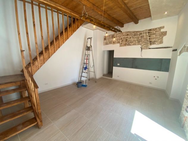 2 VANI RISTRUTTURATO CENTRO STORICO - Foto 4