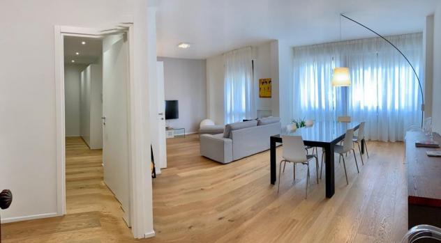 APPARTAMENTO di 6 vani e di 110 mq (VIAREGGIO - Viareggio ) rif. A1022 - Foto 2