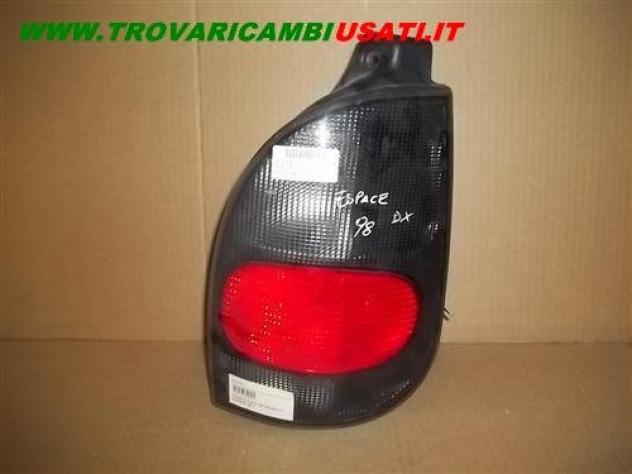 FANALE POST.D.RENAULT ESPACE '96 999-U04626 Parti elettriche  Fanaleria  Fanali  Fanale post. dx.