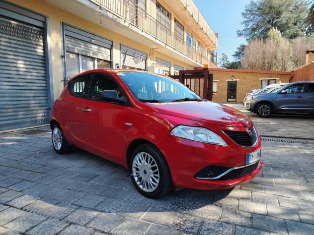 Lancia Ypsilon 1.2 69 CV 5 porte GPL Ecochic Gold - Foto 4