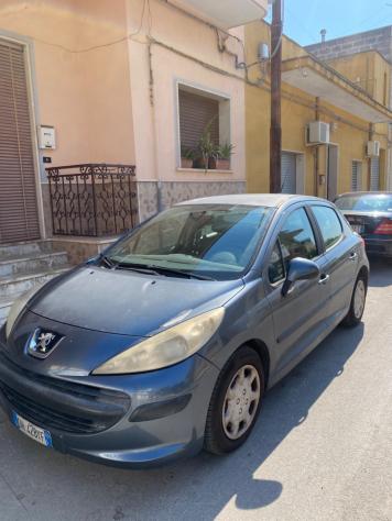 Peugeot 207 1.4 HDi 70CV 5p. ONE Line - Foto 2