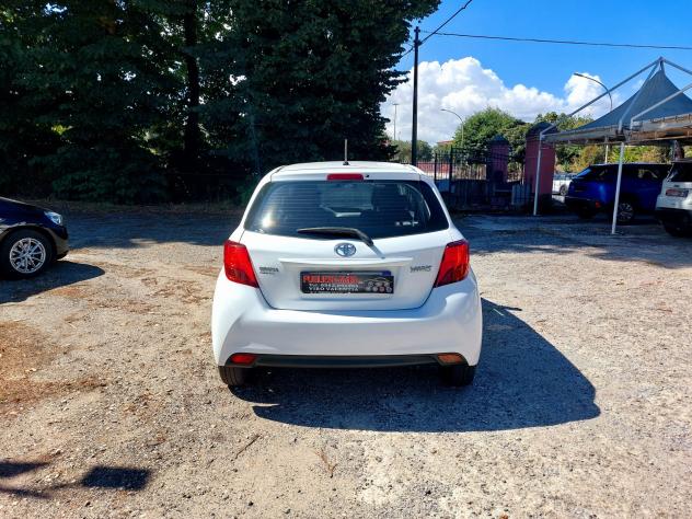Toyota Yaris 1.D-4D 5 porte Cool 90CV - 2015 - Foto 7
