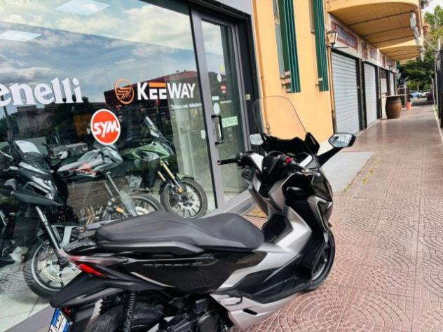 HONDA Forza 300 TUTTO INCLUSO ANCHE PASSAGGIO! rif. 23816164 - Foto 6