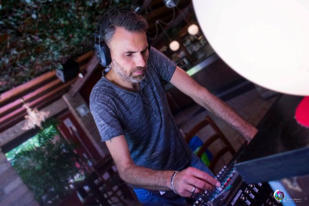 Tecnico Audio Disponibile per Eventi Corporate e Meeting Professionali - Foto 2