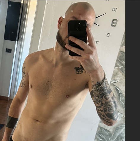 32enne, bella presenza, cerca incontri NO MERCENARIO Tel:3913279318