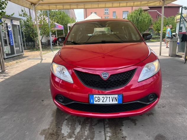 Lancia Ypsilon 1.2 69 CV 5 porte S&S Platinum - 2020 - Foto 2