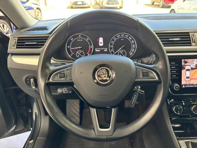Škoda Superb 2.0 TDI AMBITION 110KW - Foto 10