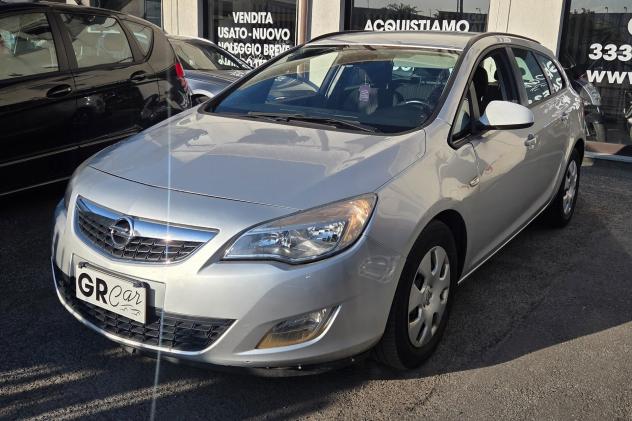 Opel Astra 1.7 CDTI 110CV Sports Tourer Cosmo - Foto 3