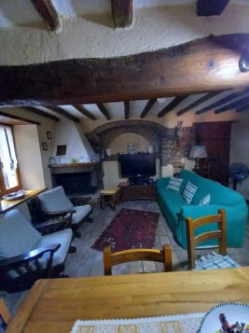 Immobile in asta di 215 m² con più di 5 locali e box auto in vendita a Spoleto - Foto 4