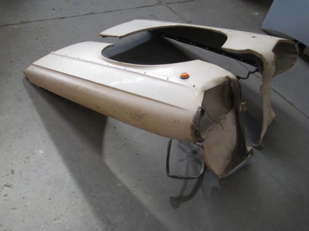 PARAFANGO ANTERIORE MERCEDES W111 250 SE - Foto 4