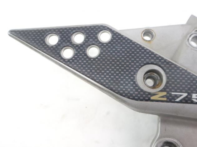 KAWASAKI Z 750 350630314 SUPPORTO PEDANA ANTERIORE DESTRA 03 - 06 FRONT RIGHT FOOTREST BRACKET - Foto 2
