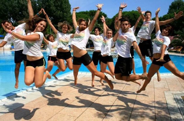 ANIMATORE TOSCANA MARE AGOSTO SETTEMBRE