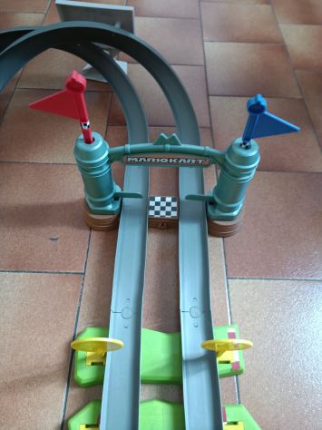 REGALO Pista super Mario Kart Milano Rogoredo metro gialla - Foto 3