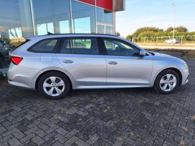 Skoda Octavia Wagon 1.5 g-tec Executive 130cv dsg - Foto 6