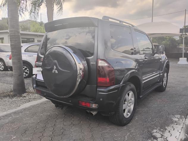 Mitsubishi Pajero Pajero 3p 3.2 tdi 16v di-d Instyle - Foto 3