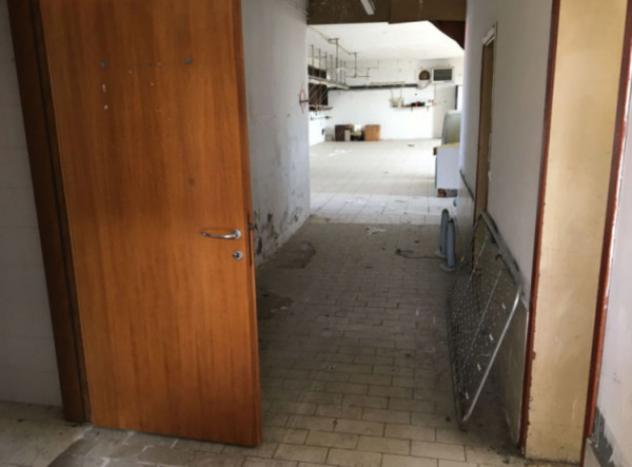 Immobile in asta di 538 m² con più di 5 locali in vendita a Canneto sull'Oglio - Foto 14