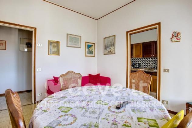 Villa di 600 m² con più di 5 locali e box auto doppio in vendita a Cittiglio - Foto 11